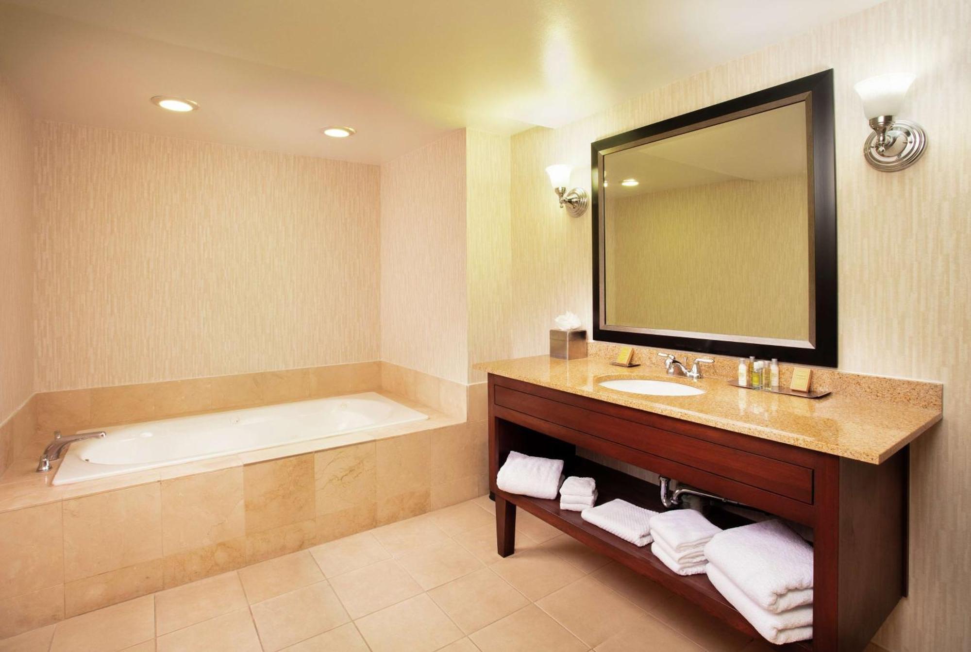 Doubletree By Hilton Hotel Columbia Eksteriør billede